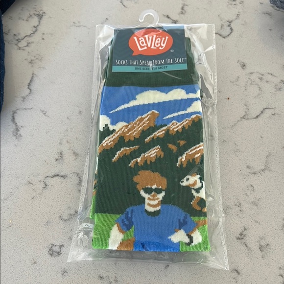 NWT Lavley I’d Rather Be Running Socks - Picture 1 of 4